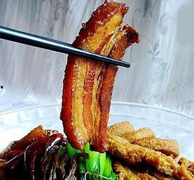 甏肉干饭图片,传统美食的味蕾之旅