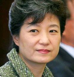 韩国首位女总统,首位女总统的辉煌历程