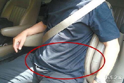 安全带怎么系视频,视频教学详解