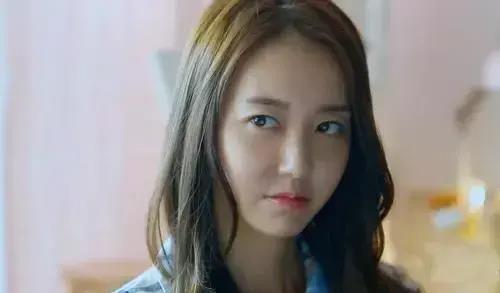 韩国r女星,璀璨星途与低调生活的完美融合