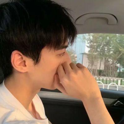 小伙图片,小伙的活力瞬间
