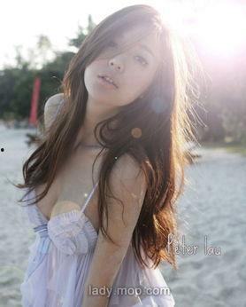 周韦彤高清日本,美丽瞬间捕捉异国风情